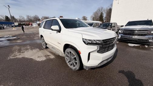 2023 Chevrolet Tahoe 4WD RST