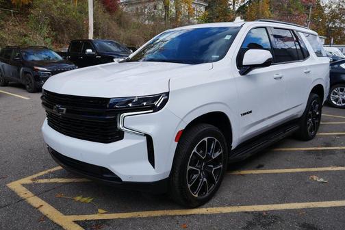 2024 Chevrolet Tahoe 4WD RST