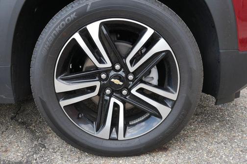 Crimson Metallic 2023 Chevrolet Trailblazer LT