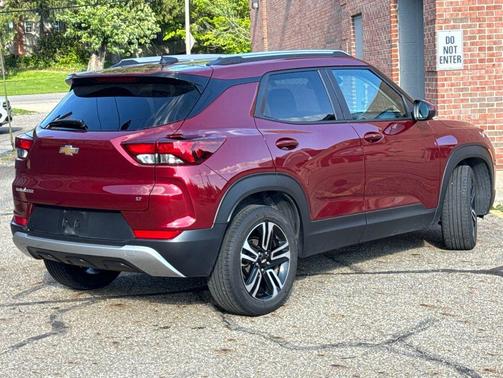 Crimson Metallic 2023 Chevrolet Trailblazer LT