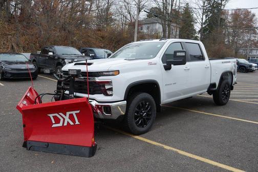 Summit White 2025 Chevrolet Silverado 2500 LT