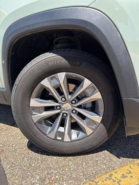 Cacti Green 2026 Chevrolet Equinox 1LT