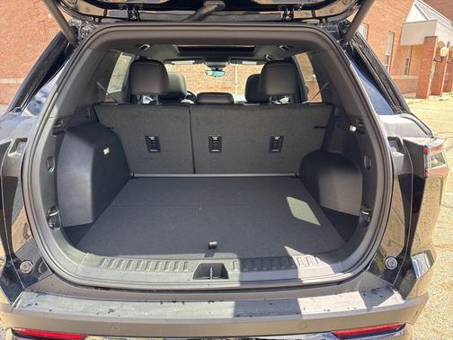 Mosaic Black Metallic 2026 Chevrolet Equinox AWD RS