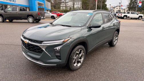 Cypress Gray 2025 Chevrolet Trax LT