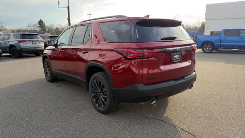 Radiant Red Tintcoat 2023 Chevrolet Traverse RS