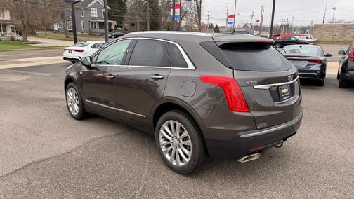 Dark Mocha Metallic 2019 Cadillac XT5 Luxury