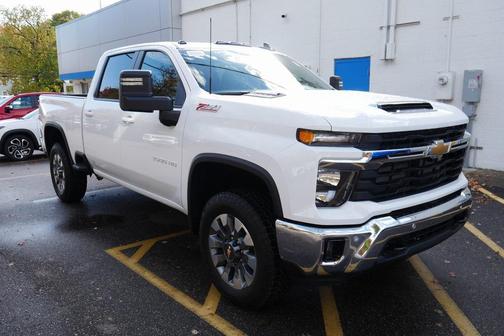 2026 Chevrolet Silverado 3500 LT