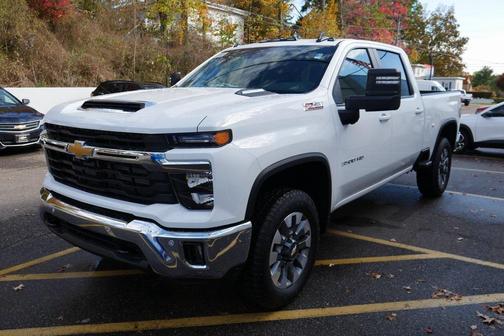 2026 Chevrolet Silverado 3500 LT