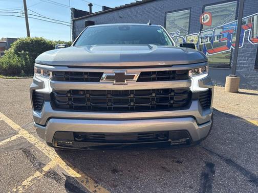 Sterling Gray Metallic 2024 Chevrolet Silverado 1500 RST