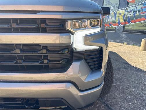 Sterling Gray Metallic 2024 Chevrolet Silverado 1500 RST