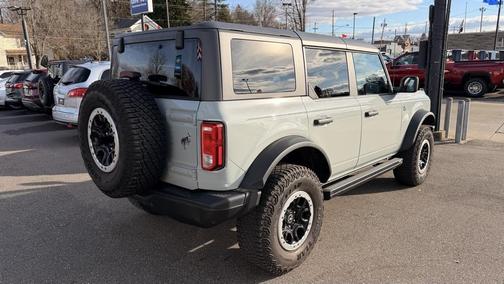 2022 Ford Bronco Black Diamond