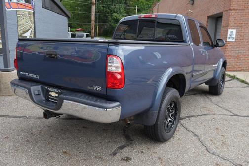 Bluesteel Metallic 2005 Toyota Tundra SR5