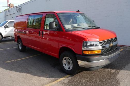 2025 Chevrolet Express 3500 RWD 3500 Extended Wheelbase WT