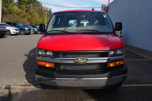 2025 Chevrolet Express 3500 RWD 3500 Extended Wheelbase WT
