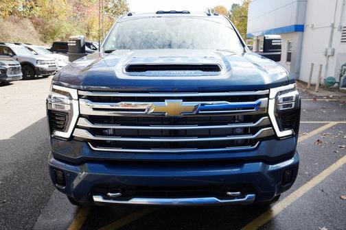 2026 Chevrolet Silverado 2500 High Country