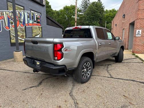 Sterling Gray Metallic 2026 Chevrolet Colorado Z71