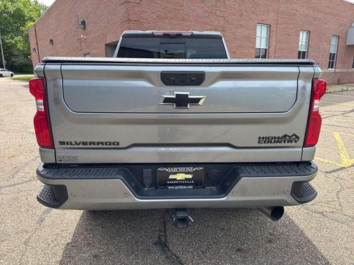 Sterling Gray Metallic 2024 Chevrolet Silverado 2500 High Country