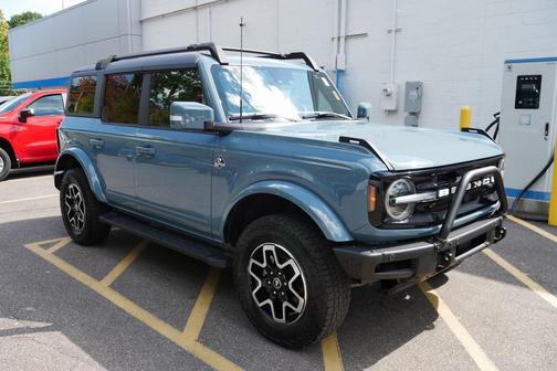 2022 Ford Bronco Outer Banks