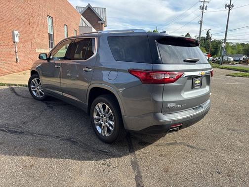 Satin Steel Metallic 2020 Chevrolet Traverse High Country