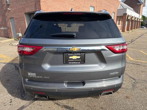 Satin Steel Metallic 2020 Chevrolet Traverse High Country