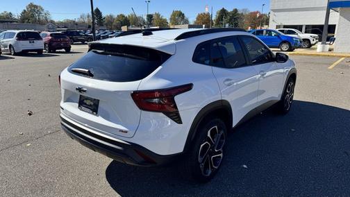 2025 Chevrolet Trax FWD 2RS
