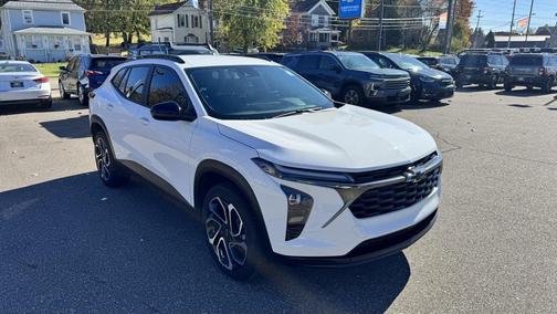 2025 Chevrolet Trax FWD 2RS