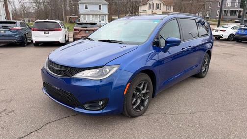 2019 Chrysler Pacifica Touring-L Plus