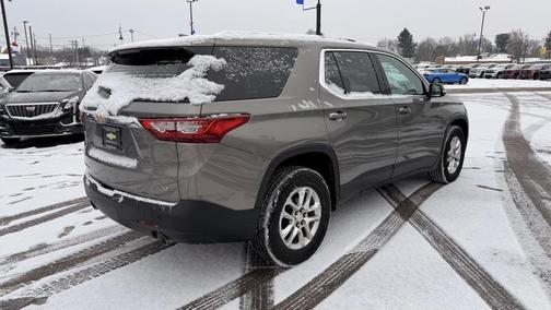 2018 Chevrolet Traverse LT Cloth