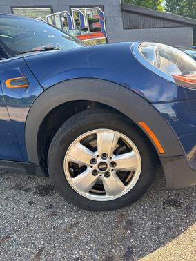 Deep Blue Metallic 2016 MINI Hardtop Cooper