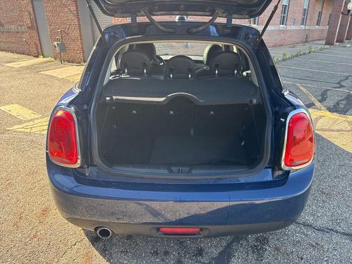 Deep Blue Metallic 2016 MINI Hardtop Cooper