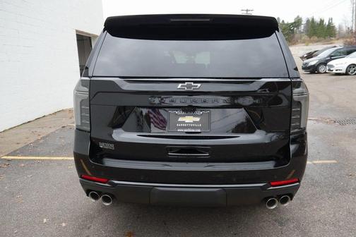 2026 Chevrolet Suburban Z71, 4WD