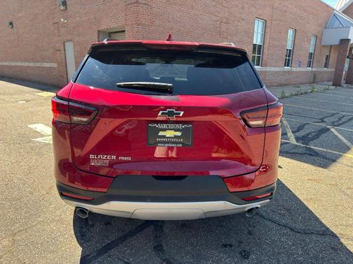 Radiant Red Tintcoat 2026 Chevrolet Blazer 2LT