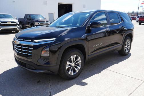 Mosaic Black Metallic 2026 Chevrolet Equinox 1LT