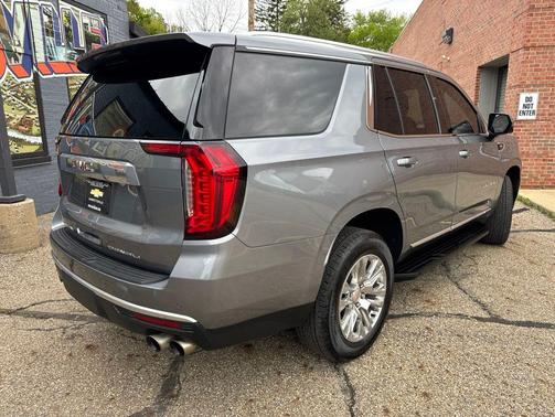 Satin Steel Metallic 2022 GMC Yukon Denali