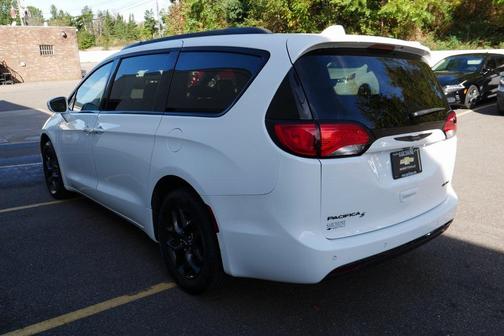 2019 Chrysler Pacifica Limited
