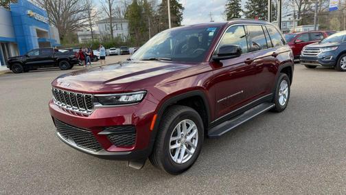 2025 Jeep Grand Cherokee Laredo