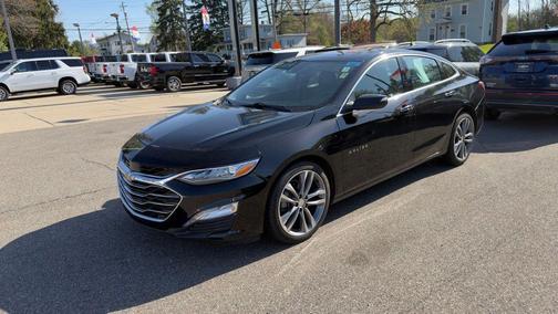 Mosaic Black Metallic 2022 Chevrolet Malibu FWD Premier