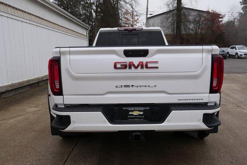 2023 GMC Sierra 3500 Denali