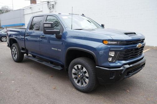 2026 Chevrolet Silverado 2500 Custom