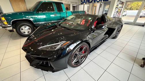 2026 Chevrolet Corvette E-Ray Convertible, 2LZ, RWD