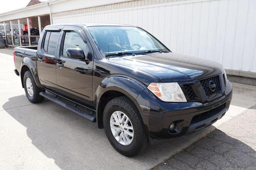 Magnetic Black Pearl 2019 Nissan Frontier SV