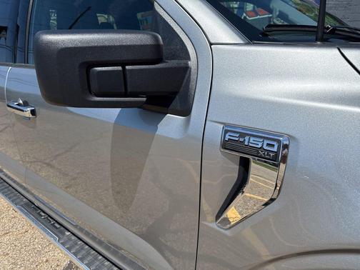 Silver Metallic 2025 Ford F-150 XLT