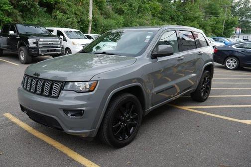 2021 Jeep Grand Cherokee Laredo