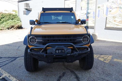 Cyber Orange Metallic Tricoat 2022 Ford Bronco Black Diamond