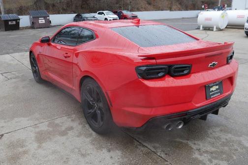 2021 Chevrolet Camaro RWD Coupe LT1