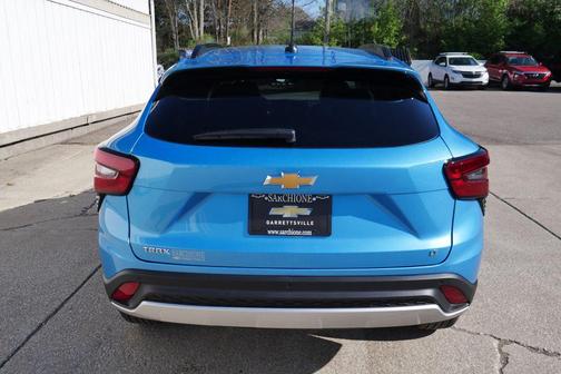 Marina Blue Metallic 2026 Chevrolet Trax LT