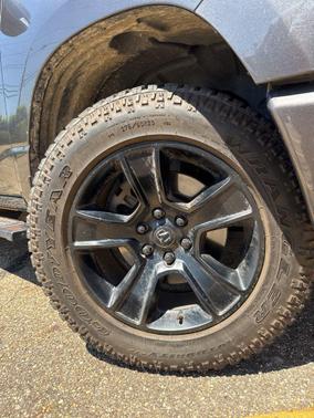 Granite Crystal Metallic Clearcoat 2021 RAM 1500 Big Horn/Lone Star