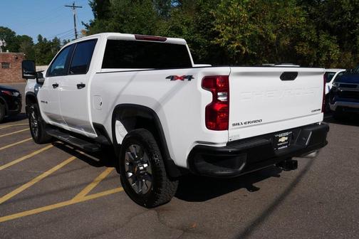 2025 Chevrolet Silverado 2500 Custom
