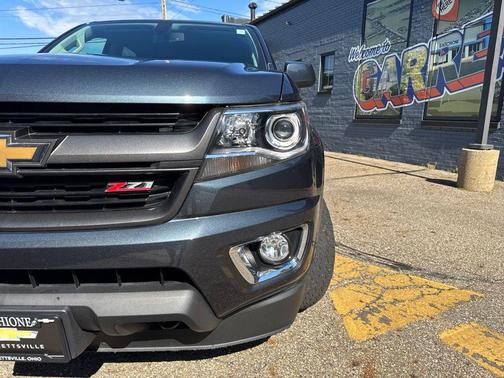 Shadow Gray Metallic 2019 Chevrolet Colorado Z71