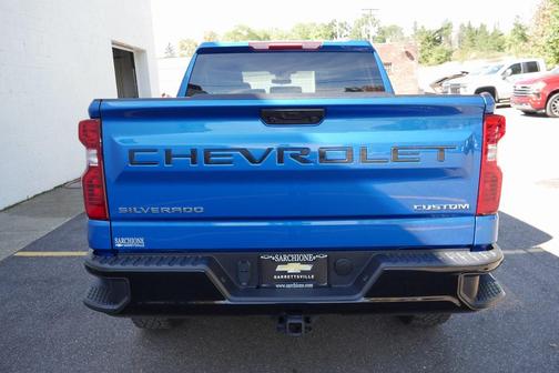 2023 Chevrolet Silverado 1500 Custom Trail Boss